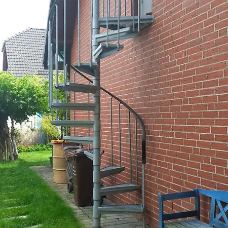 Daire W Jezowie Sudeckim *